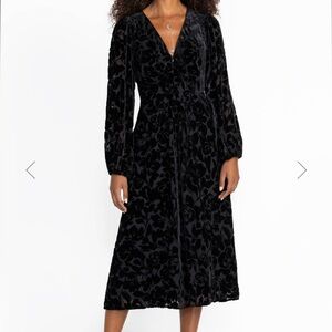 Johnny Was Black Floral Long Sleeve Dress Size 4